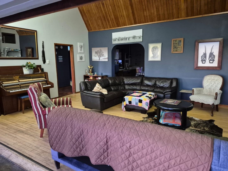 4 Bedroom Property for Sale in Mossel Bay Central Western Cape